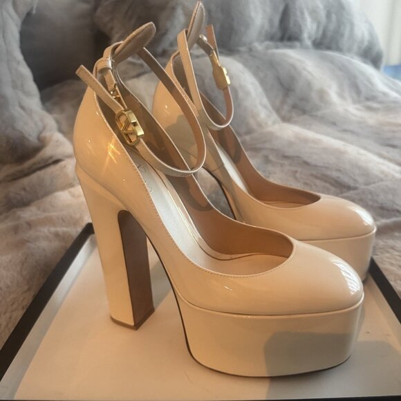 VALENTINO GARAVANI TAN-GO PLATFORM PUMP LIGHT IVORY PATENT LEATHER 155 MM 37 - Picture 1 of 6
